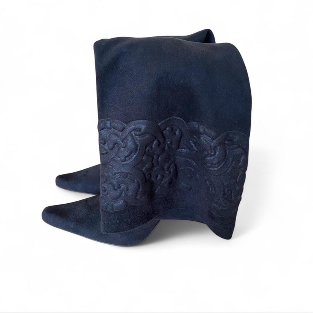 2001 Vintage Donald J Pliner | Embroidered Suede Heeled Boots